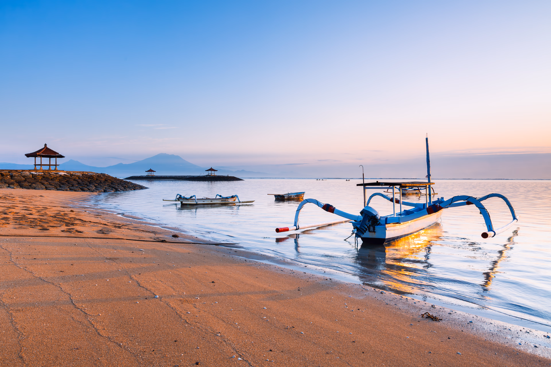 Sanur Bali: playa tranquila, paseo marítimo y ambiente familiar